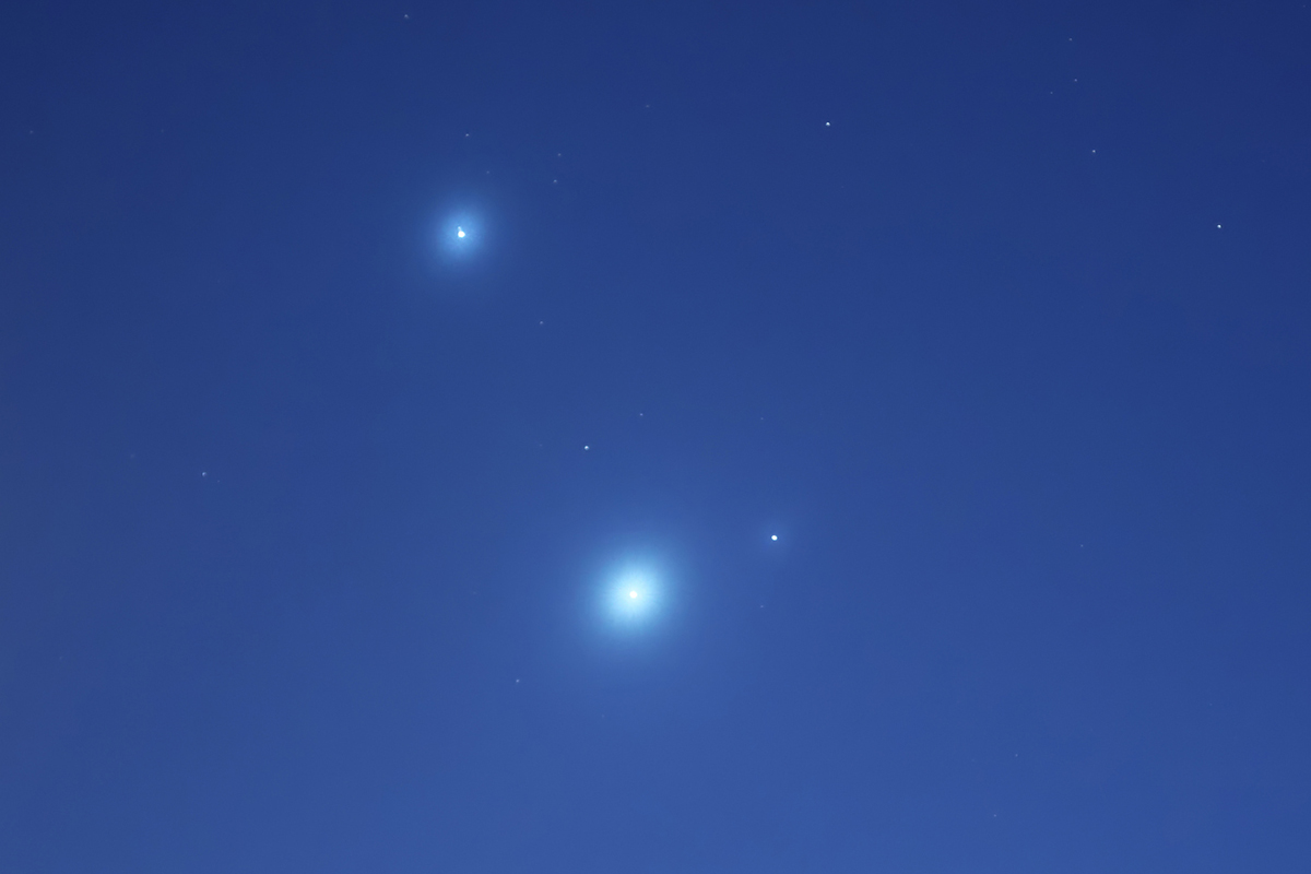 Jupiter, Venus and Mercury in the evening sky together. Credit: Stocktrek Images/Luis Argerich/Getty Images
