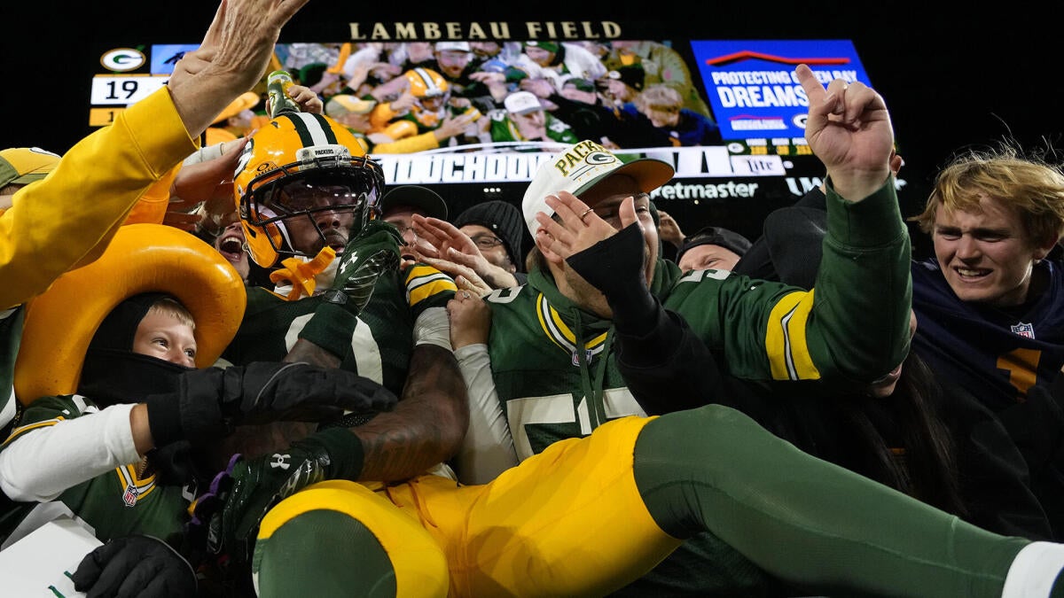 Packers vs. Panthers live updates: Score, analysis and highlights for 'Thursday Night Football'