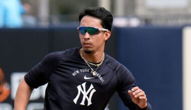 Oswaldo Cabrera agrees to $1 million, 1-year deal with Reds