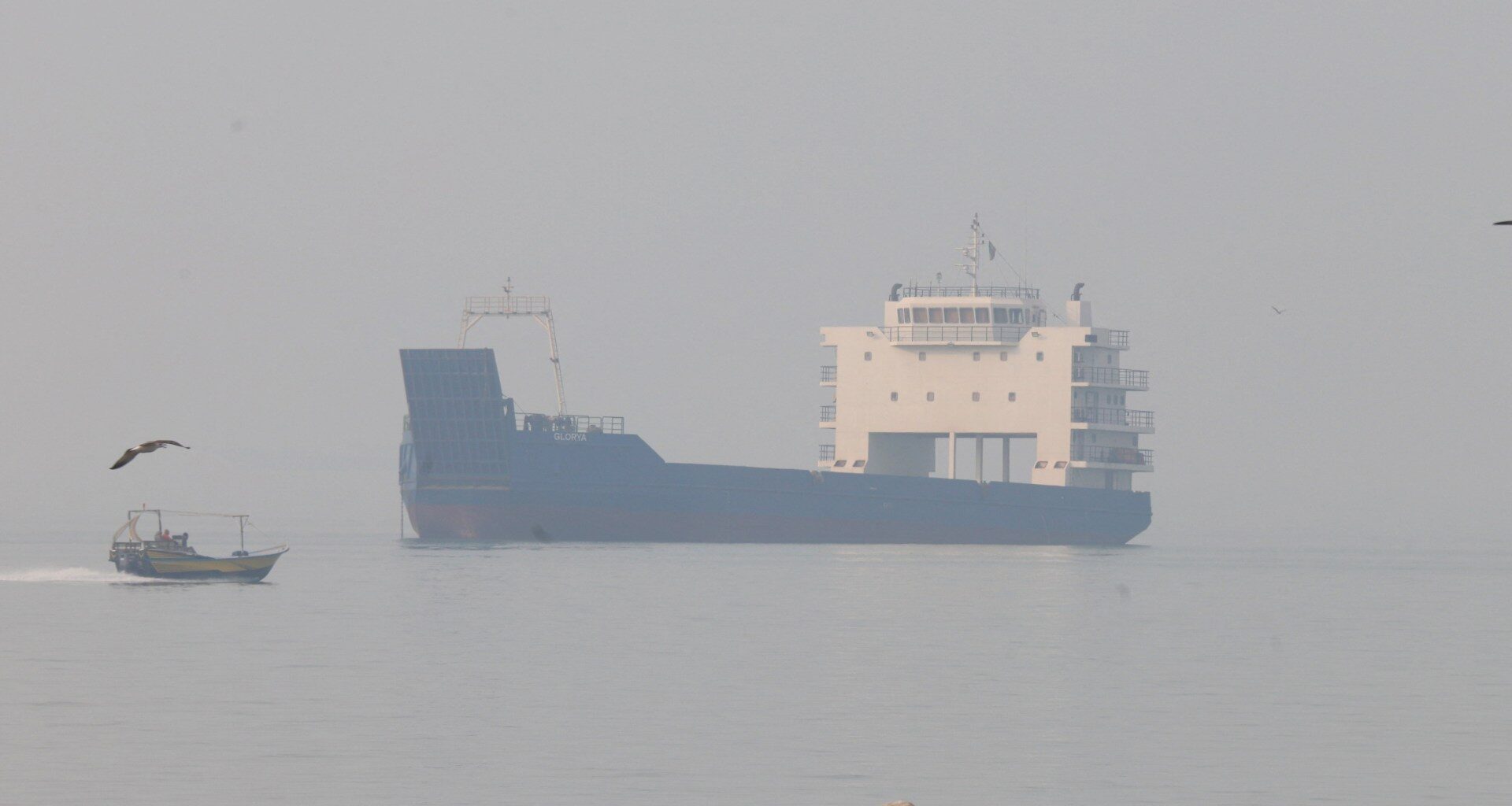 The Hormuz bonus: Sailor salaries soar for transits amid Iran war | US-Israel war on Iran News