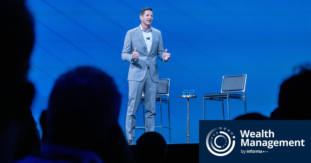 Schwab Pushes to Match Wirehouse Banking for RIAs
