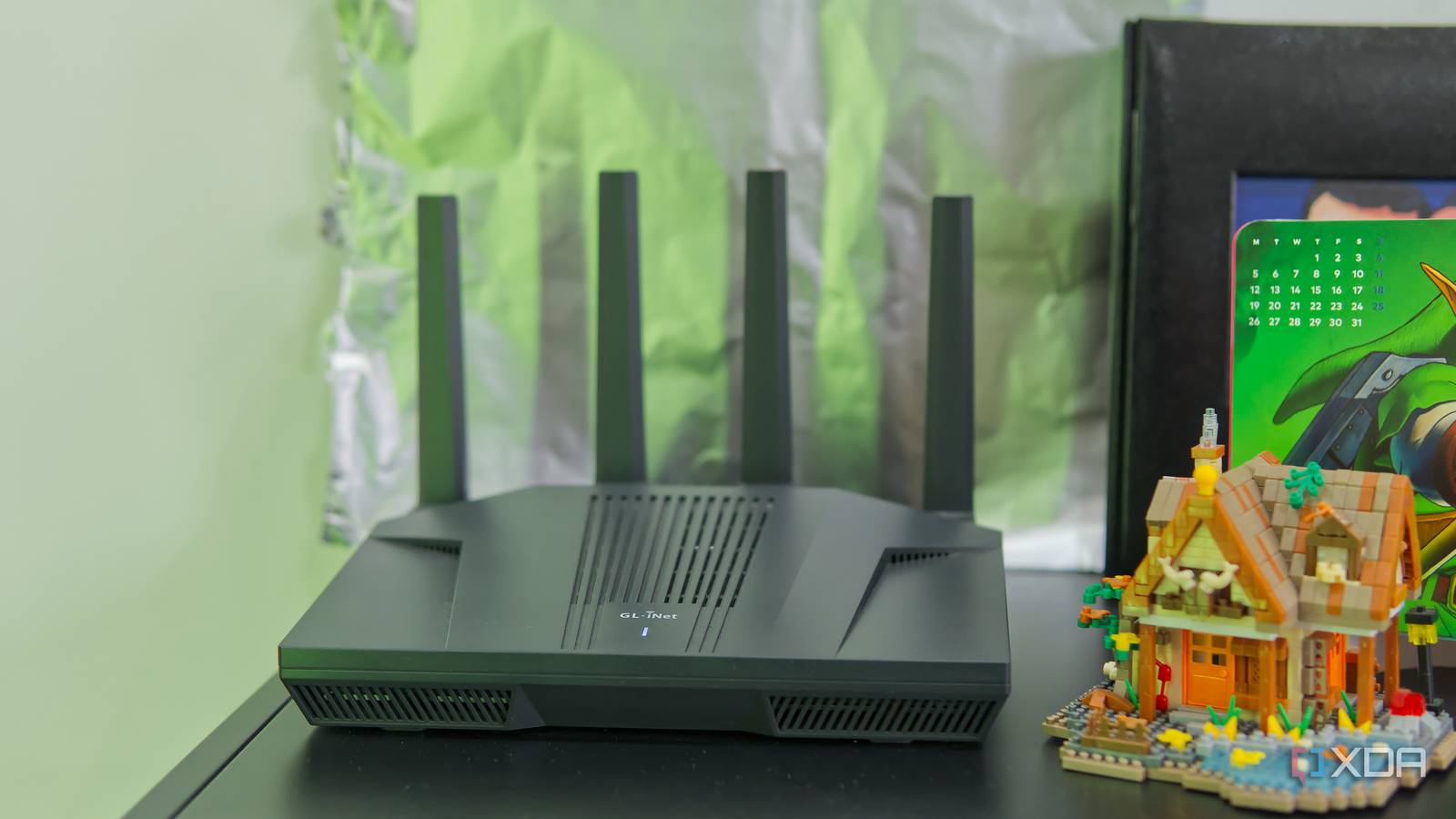 I put aluminum foil behind my Wi-Fi router to test a bizarre internet trick, and it did more than I expected