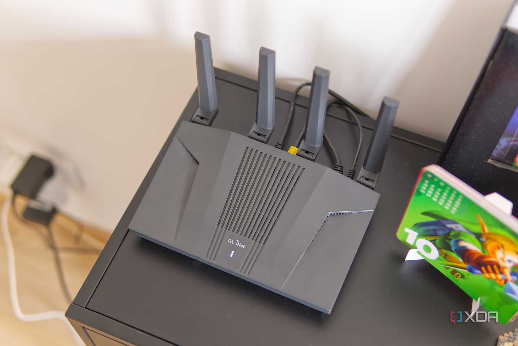 Overhewad view of a Wi-Fi router