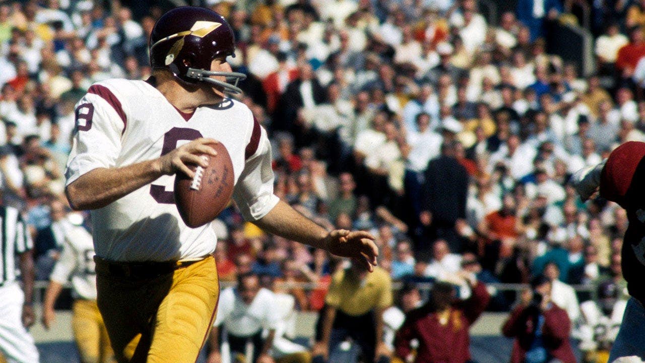 Commanders plan to add famous spear logo to helmets while not admitting its obvious nod to Redskins history