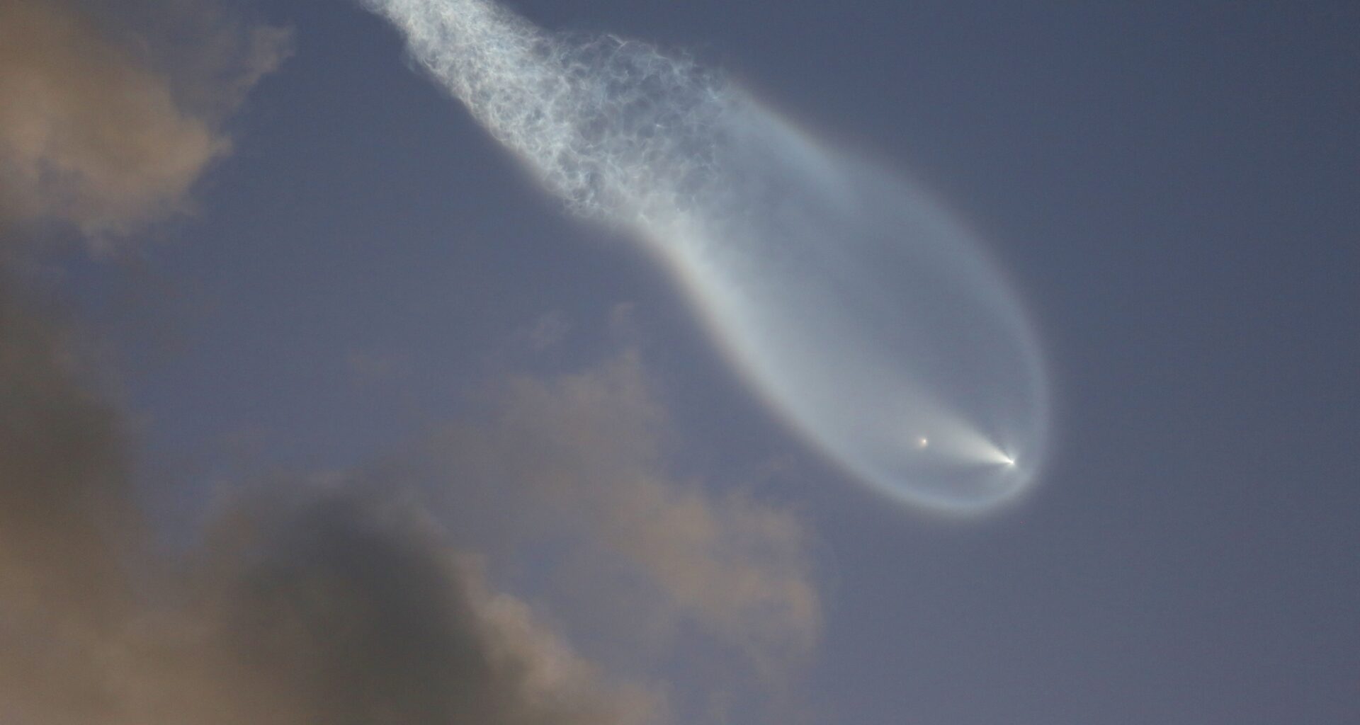 Space jellyfish makes tiny encore as weather clears for SpaceX launch – Orlando Sentinel