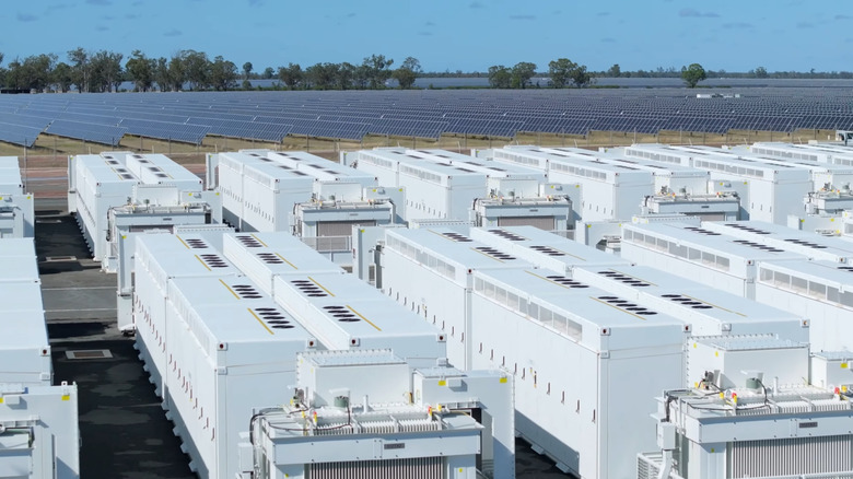 Utility-scale batteries at a solar farm