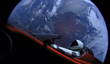 Merging SpaceX and Tesla would be a "good idea," Musk says