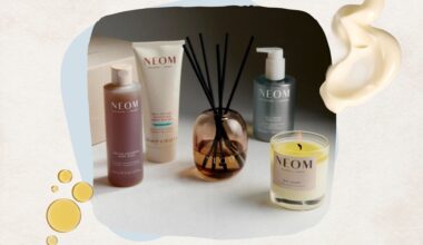 The NEOM de-stress box with five products including a candle, diffuser, body wash, body butter