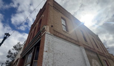 Mount Pleasant bookstore owner finds support through women’s business program