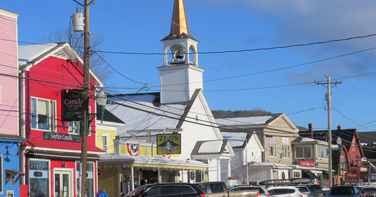High inflation isn’t stopping NH tourists from spending their cash this foliage season