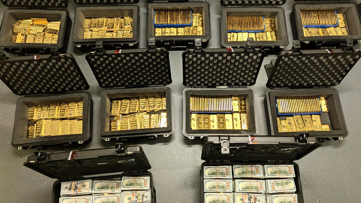 Former CIA official accused of stealing $40M in gold bars pleads guilty : NPR