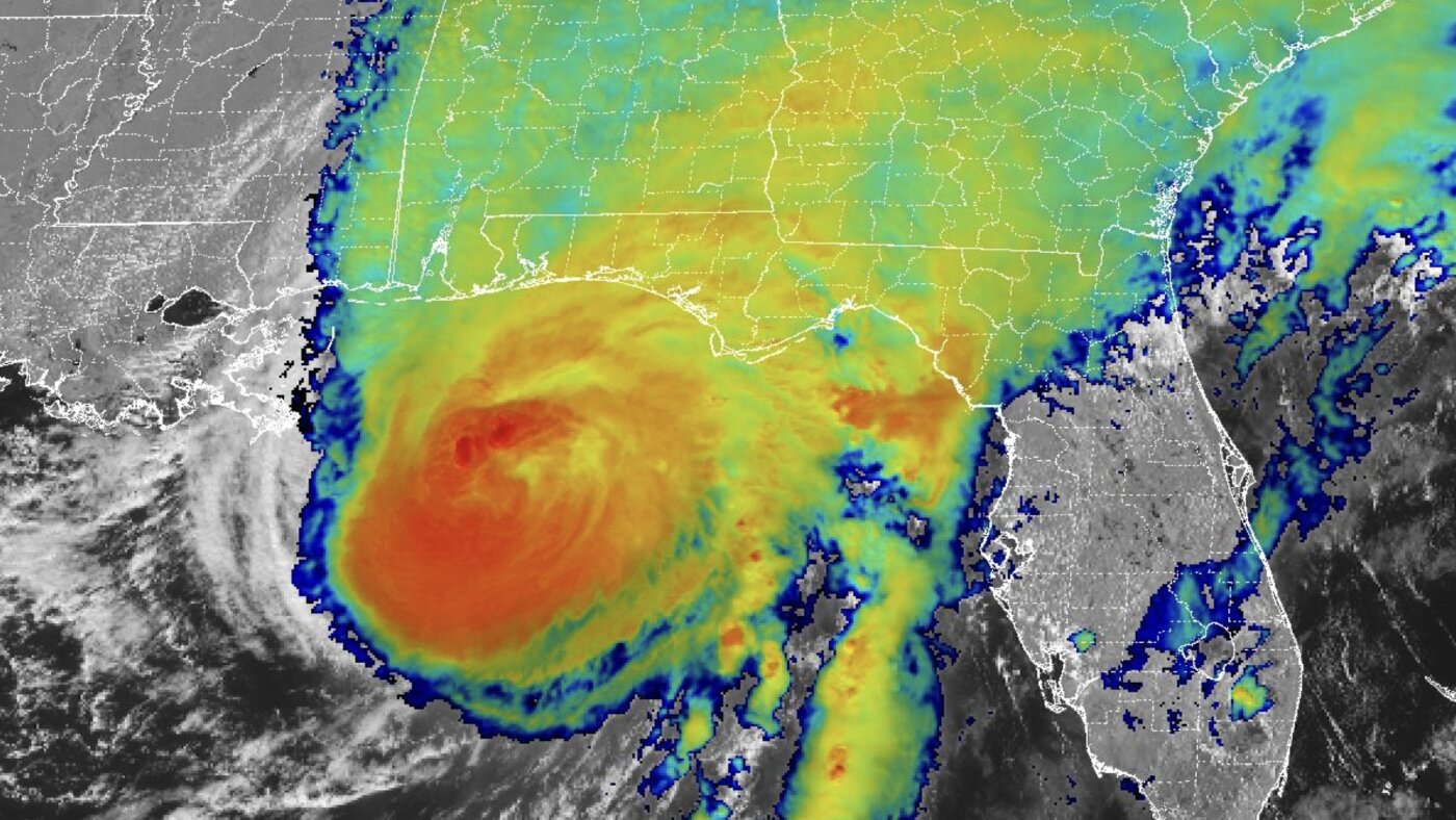 Hurricane Isaias nears Florida and Alabama as a major storm : NPR