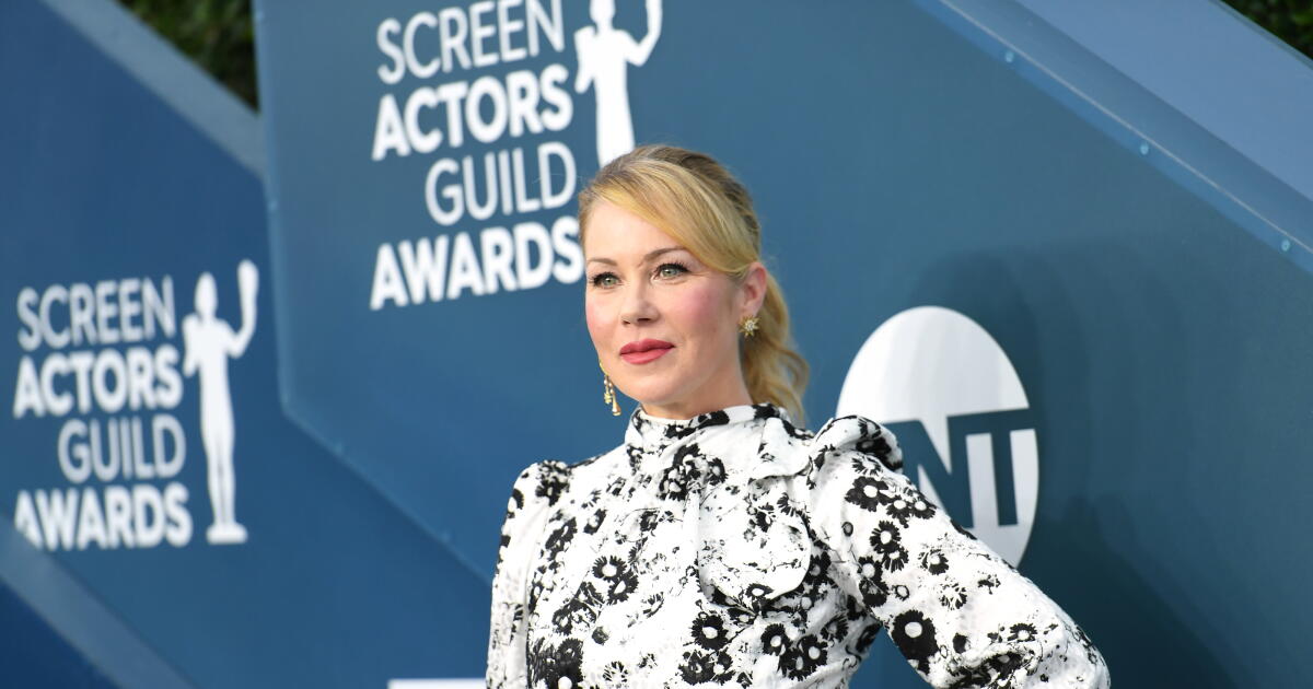 Christina Applegate misdiagnosed with MS: 'Really confusing'