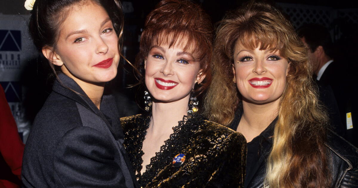 Wynonna Judd confirms she and sister Ashley Judd are on the outs