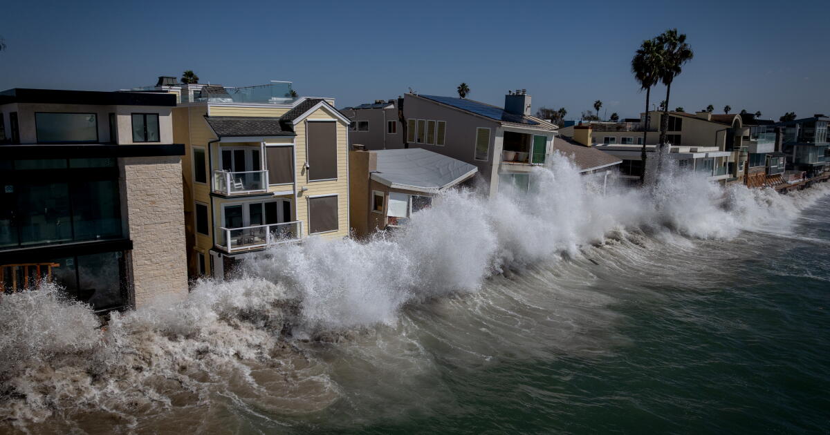 Major loss of California beaches predicted in latest climate forecast