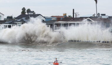 Live updates: Southern California hit by high winds, rain and flooding as Rachel makes landfall