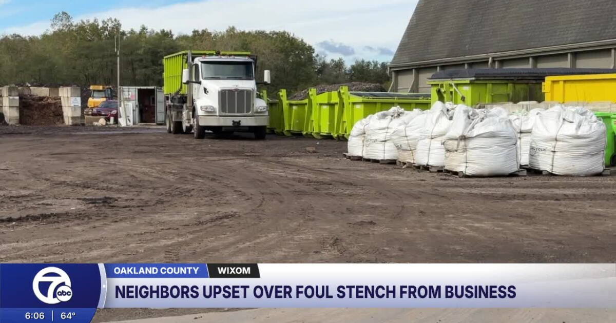 'We want the smell to go away': Wixom neighbors battle compost odors
