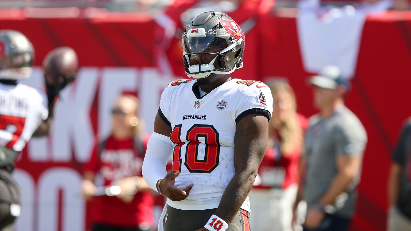 Jalon Daniels: "Dream come true" to be starting QB for the Buccaneers today