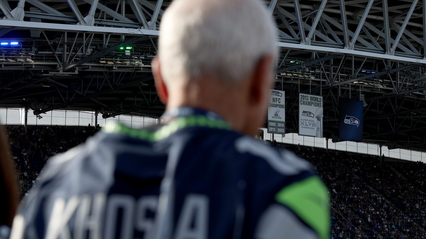 Vinod Khosla on a potential Seahawks move: "Never say never"