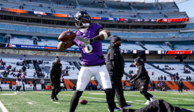 Lamar Jackson present, participating at start of Thursday practice
