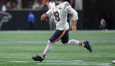 NFL fines Caleb Williams $11,941 for displaying "unauthorized logo" on his shoes in Week 6