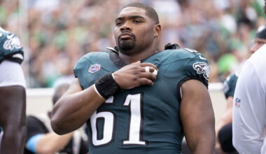 Undersized offensive lineman Willie Lampkin set to start for the Eagles on Sunday