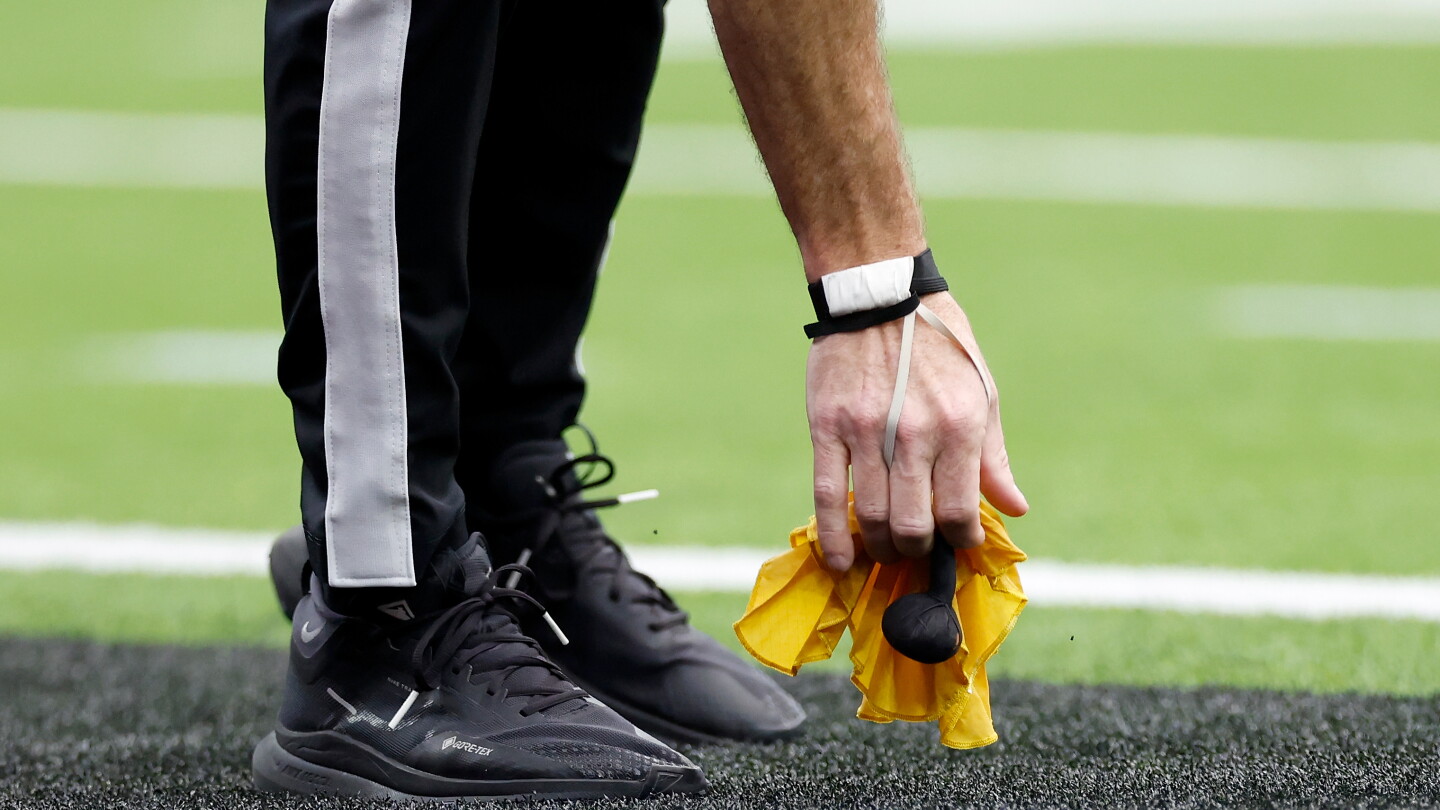 NFL issues season-high 10 fines for player safety fouls in Week 4