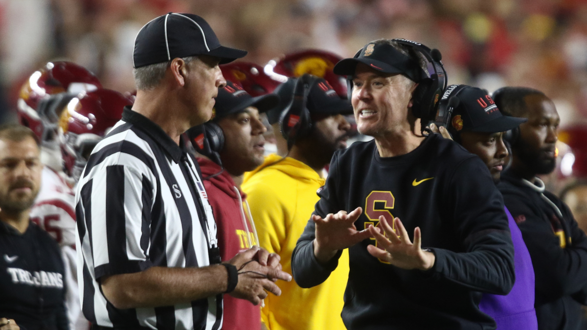 USC should pony up and pay Lincoln Riley's buyout after bottom falls out against Wisconsin
