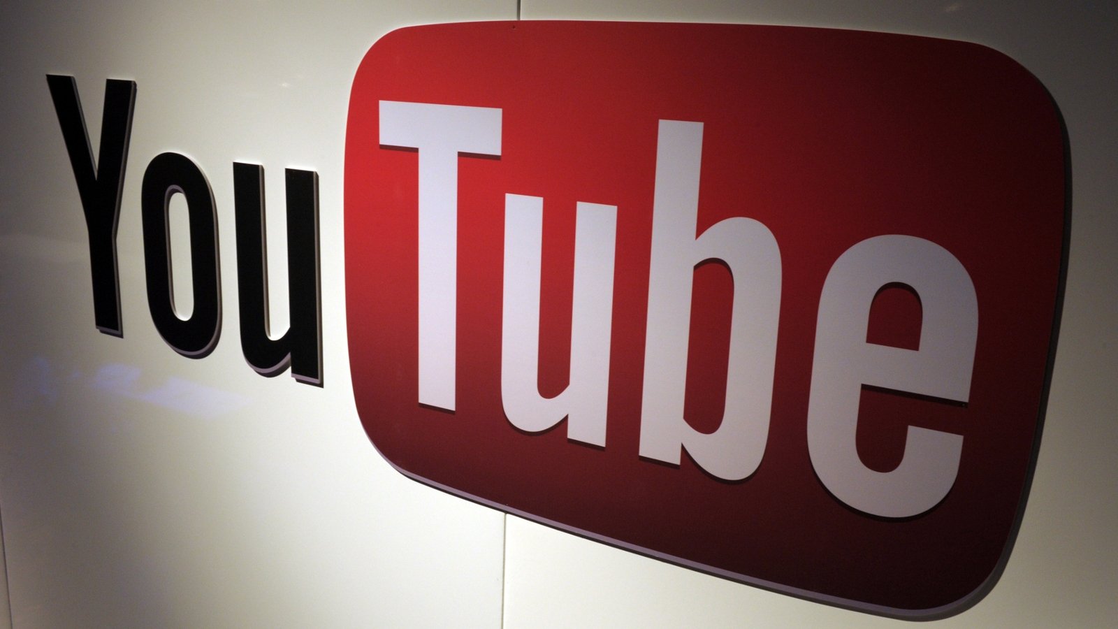 Australia widens teen social media ban to YouTube
