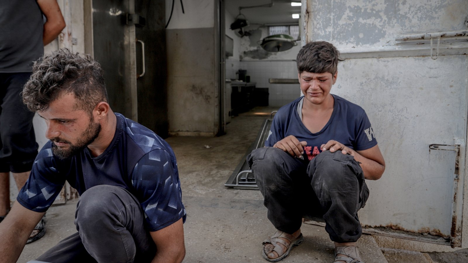 Israeli fire kills 93 seeking aid in Gaza