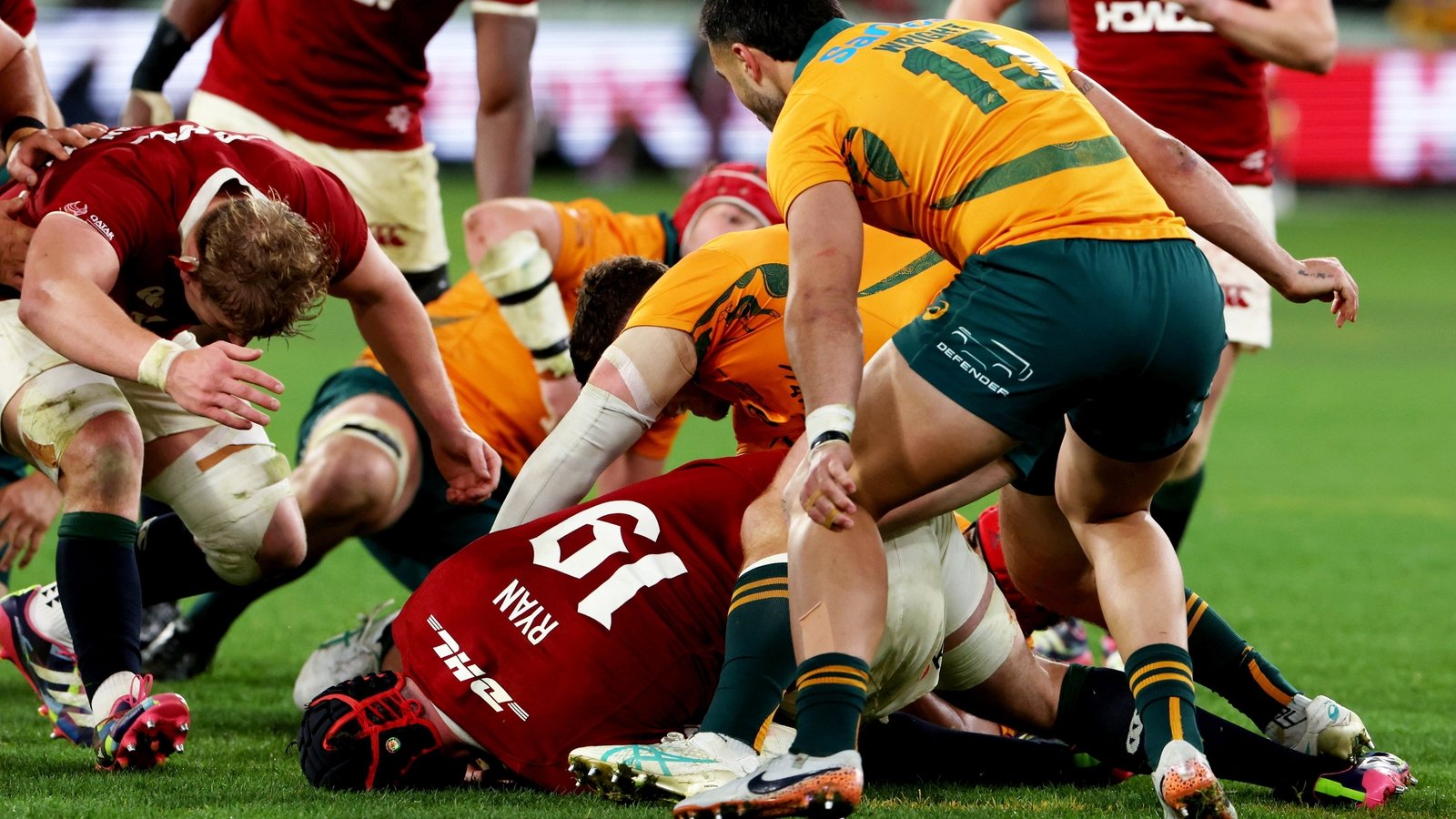 Wallabies want 'accountability' over controversial try