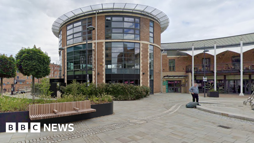 New pub in Leeds could 'disturb Channel 4 news'