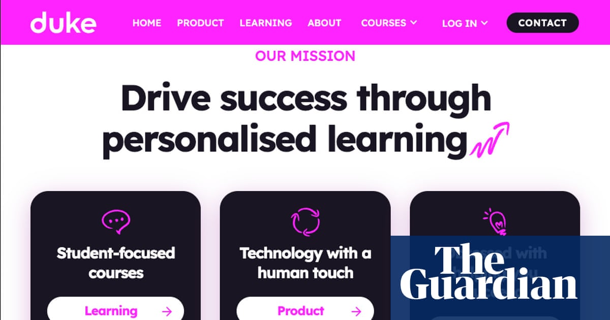 Training organisation criticised for using chatbots to run job seeker course | Welfare