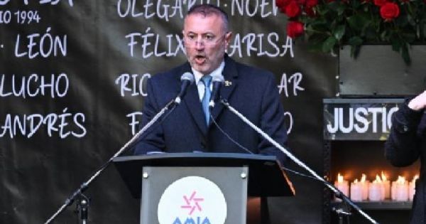 Milei vows to bring those behind AMIA bombing to Justice — MercoPress