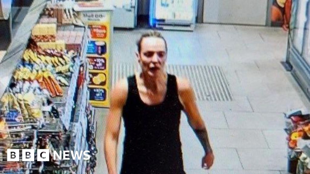 Cheshire police launch underwater search for missing Rachel Booth