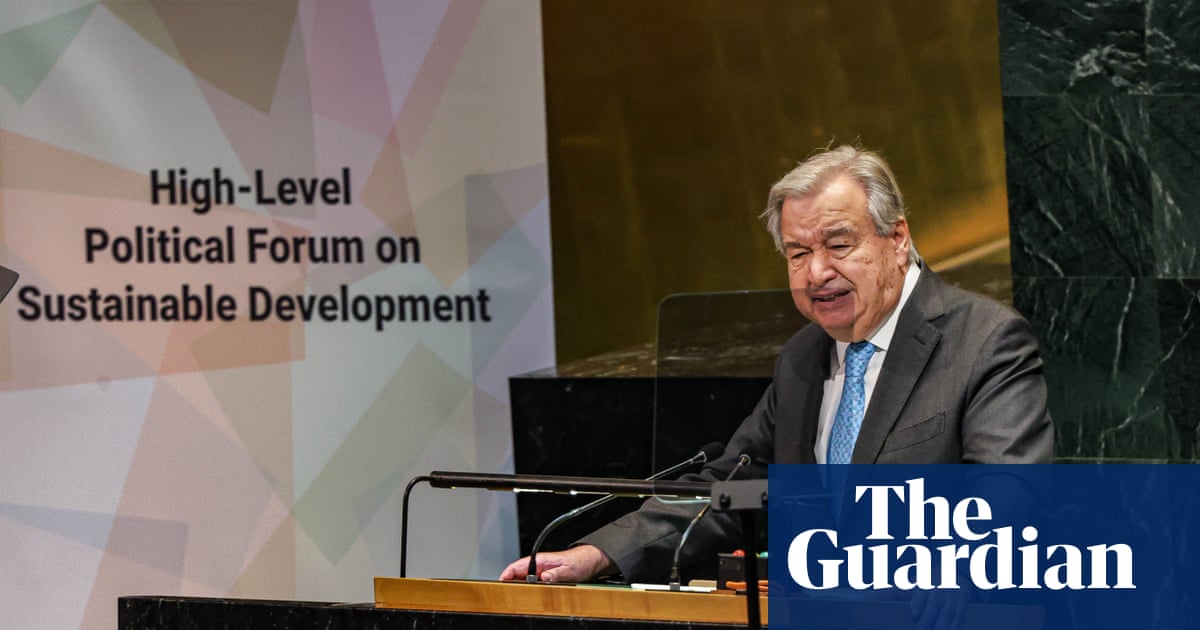 World on brink of climate breakthrough as fossil fuels ‘run out of road’, UN chief says | Climate crisis