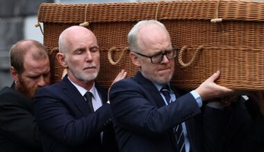 Ray D’Arcy pays tribute to his mother Mary as she is laid to rest in Kildare – ‘A slight woman with a huge heart’