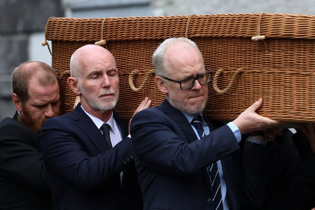 Ray D’Arcy pays tribute to his mother Mary as she is laid to rest in Kildare – ‘A slight woman with a huge heart’