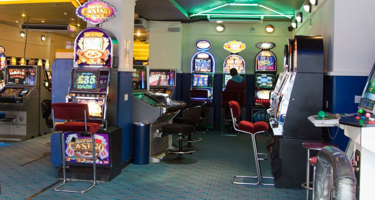 Politics Home Article | Asylum Seekers Using Taxpayer-Funded Payment Cards To Gamble