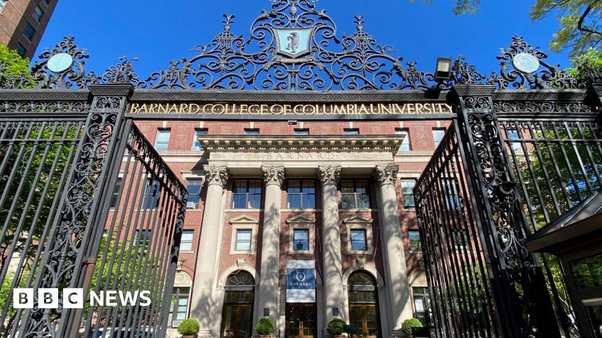 A view of the gates at Columbia University