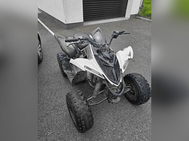 Man found driving with two small kids on quad bike tests positive for cocaine