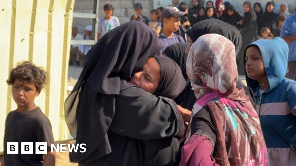 Gaza aid site offered a 'women only' day. It didn't stop the killing