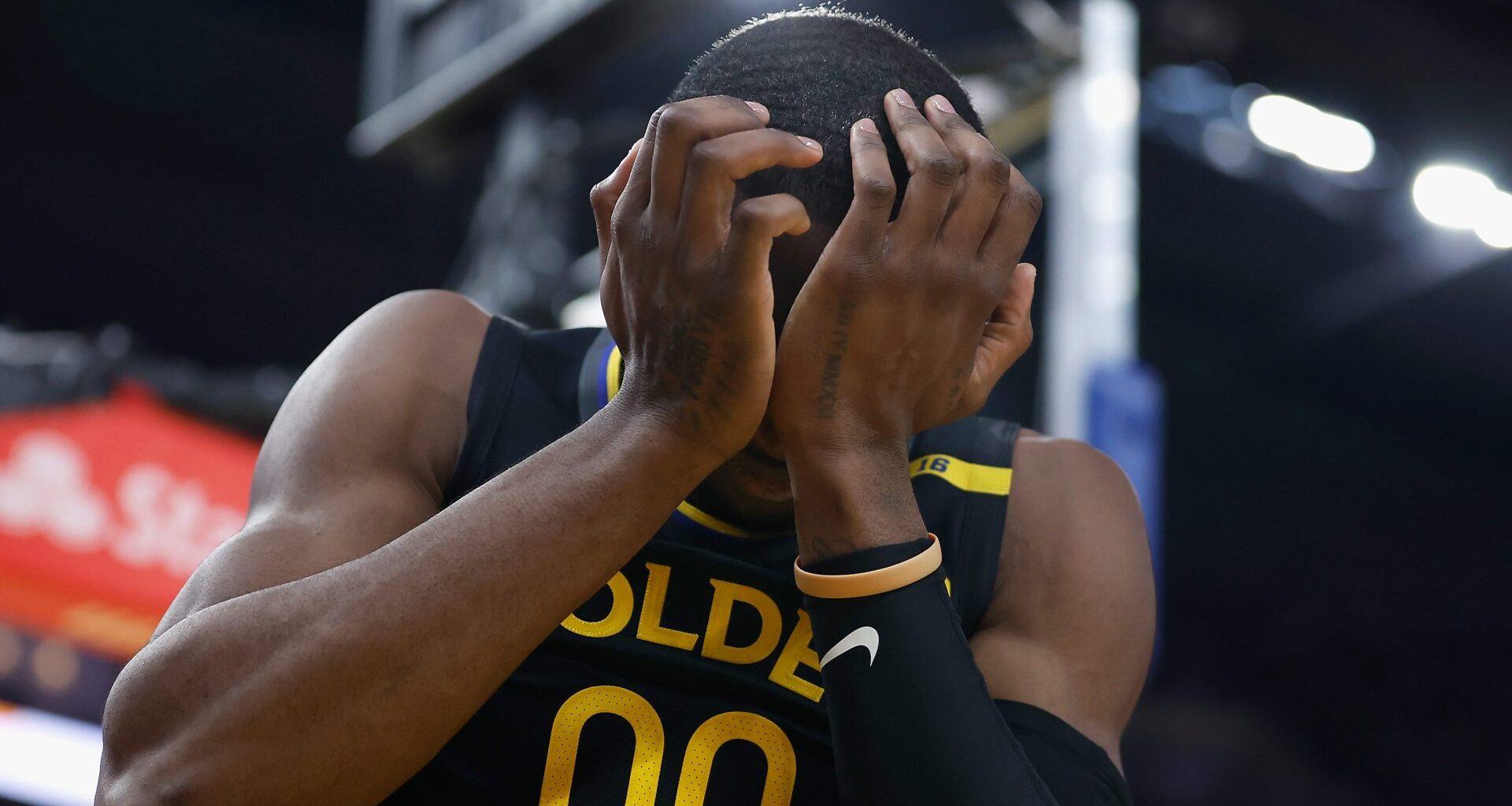 Warriors Star’s Agent Responds to Rumors Amid Impasse