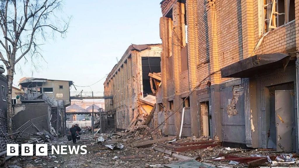 Russia strikes prison in Ukraine, killing 17 and wounding dozens