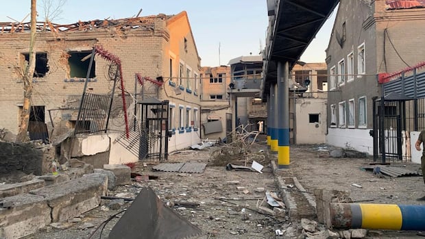 Russian strikes kill 27 civilians in Ukraine despite Trump threats of sanctions