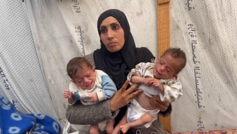 'I can't find food': despair in Gaza as children face malnutrition – video