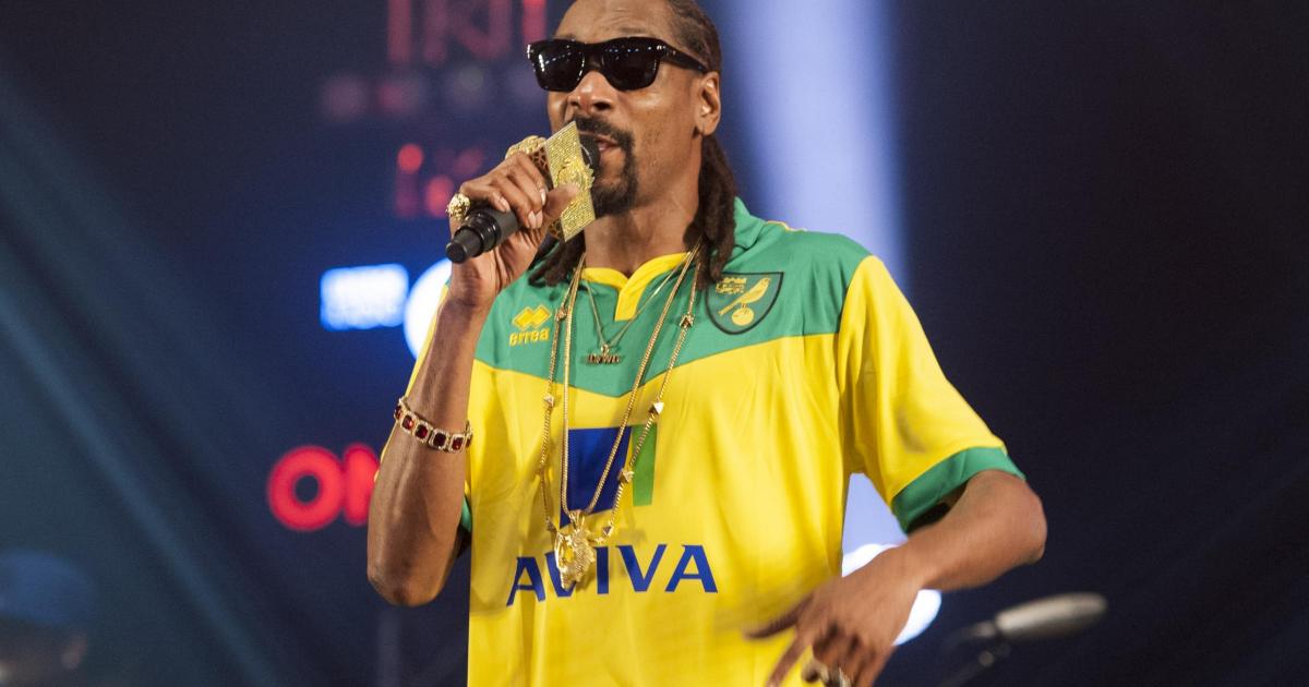 Ipswich Town: Snoop Dogg becomes co-owner at Swansea City
