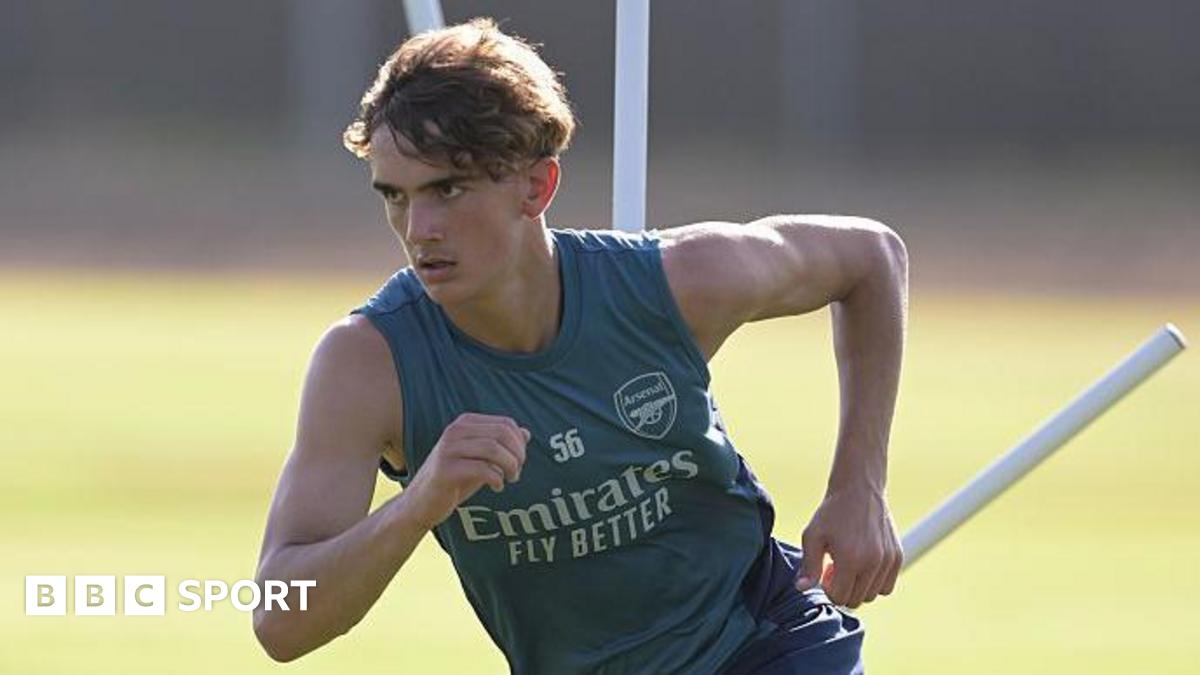 Max Dowman in training with Arsenal