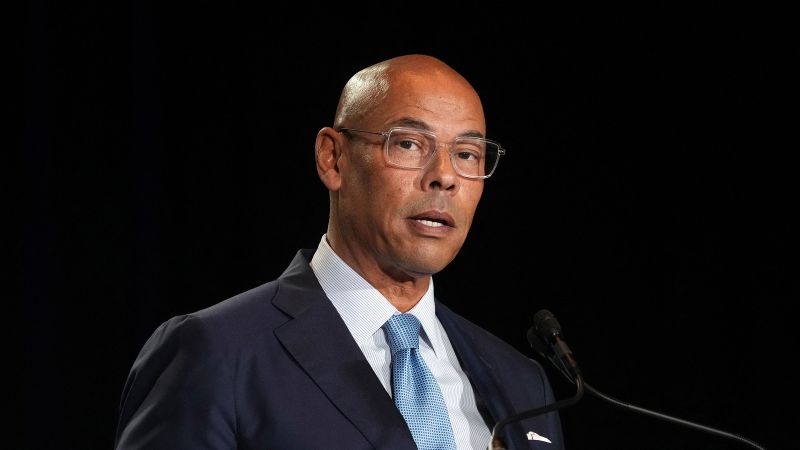 Lloyd Howell Jr.: NFLPA executive director steps down amid reports he expensed trips to strip clubs