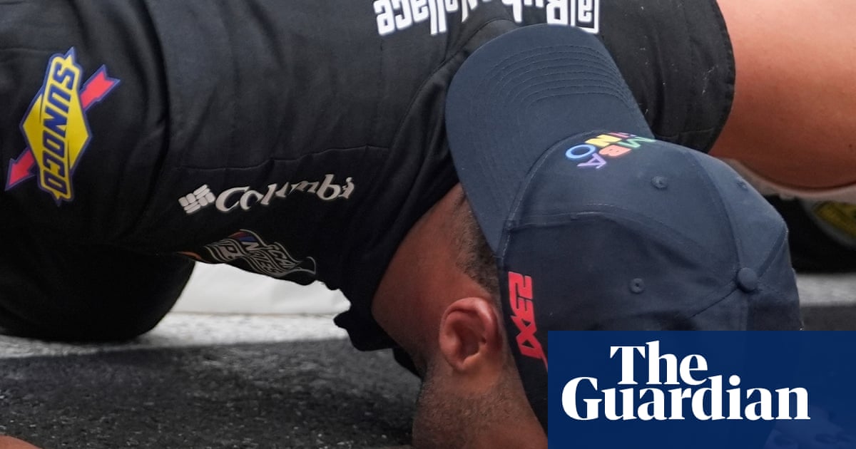 Bubba Wallace becomes first black winner of Brickyard 400 | Nascar
